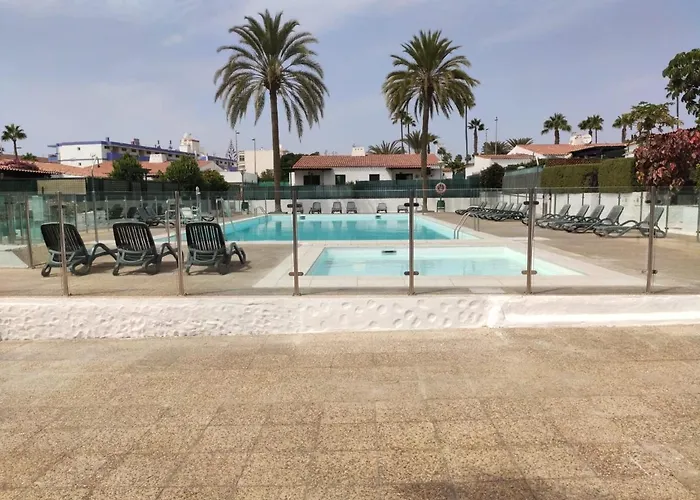 Renovated 2 Bedroom Bungalow In Playa Del Ingles